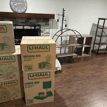 Eco Moving - Boxes - Movers Near Me - Los Angeles, California Eco Moving - Boxes - Movers Near Me - Los Angeles, California