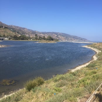 Malibu Lagoon State Beach - Gorgeous Malibu Lagoon with tons of pelicans - Beaches Near Me - Malibu, California Malibu Lagoon State Beach - Gorgeous Malibu Lagoon with tons of pelicans - Beaches Near Me - Malibu, California