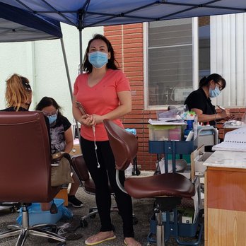 Queen Nails - Outside working hard. - Nail Salons Near Me - El Segundo, California Queen Nails - Outside working hard. - Nail Salons Near Me - El Segundo, California