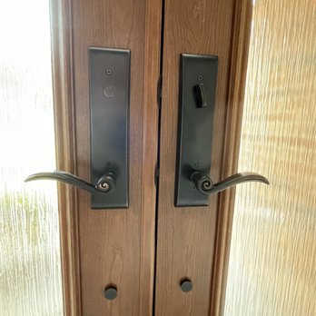 STL Windows and Doors - Shorthanded inside - General Contractors Near Me - Earth City, Missouri