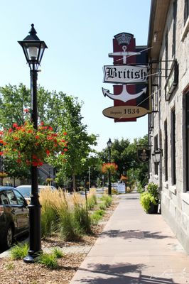 The British Hotel, Restaurant & Pub by null