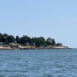 The Islander -Thimble Island Tours - Thimble island