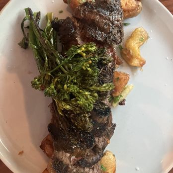 Waterman Grille - Hanger steak - New American Near Me - Providence, Rhode Island Waterman Grille - Hanger steak - New American Near Me - Providence, Rhode Island