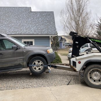S&R Affordable Towing - Tight angled side driveway - Roadside Assistance Near Me - Durango, Colorado S&R Affordable Towing - Tight angled side driveway - Roadside Assistance Near Me - Durango, Colorado