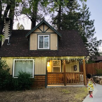 Bear Creek Resort - Cabin #10 near the office and playground - Guest Houses Near Me - Big Bear Lake, California Bear Creek Resort - Cabin #10 near the office and playground - Guest Houses Near Me - Big Bear Lake, California