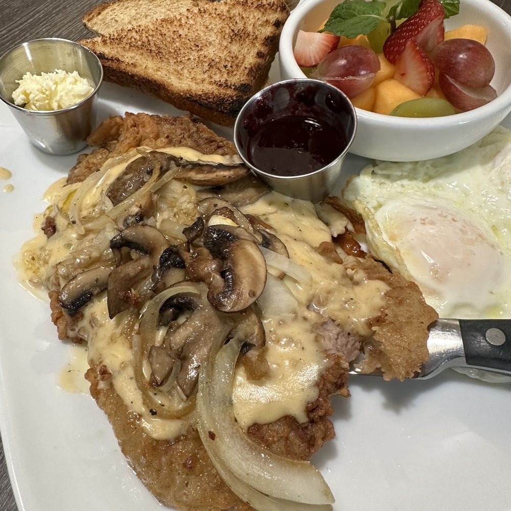 The Brunch House - Country Fried Steak - Breakfast & Brunch Near Me - Temecula, California The Brunch House - Country Fried Steak - Breakfast & Brunch Near Me - Temecula, California