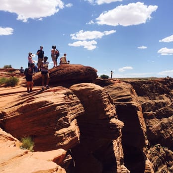 Horseshoe Bend - The "crowd" (at 2 PM in June) - Hiking Near Me - Page, Arizona Horseshoe Bend - The "crowd" (at 2 PM in June) - Hiking Near Me - Page, Arizona