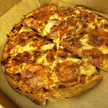 La Pizzeria - Cheese & Red Sauce 6-Cut - Pizza Near Me - Cleveland, Ohio La Pizzeria - Cheese & Red Sauce 6-Cut - Pizza Near Me - Cleveland, Ohio