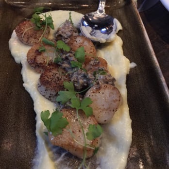 River Roast - Scallops app a must try!! - American Near Me - Chicago, Illinois River Roast - Scallops app a must try!! - American Near Me - Chicago, Illinois