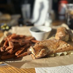 American Way Smokehouse - Kansas City BBQ - Brisket Dip sandwich with sweet potato fries
