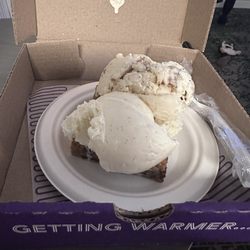 Insomnia Cookies