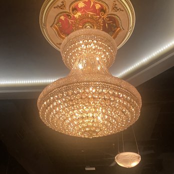 The Whale Chicago - love the chandelier - New American Near Me - Chicago, Illinois The Whale Chicago - love the chandelier - New American Near Me - Chicago, Illinois