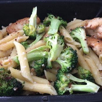 Peppercorn's Grille & Tavern - Chicken & Broccoli lunch size - New American Near Me - Worcester, Massachusetts Peppercorn's Grille & Tavern - Chicken & Broccoli lunch size - New American Near Me - Worcester, Massachusetts