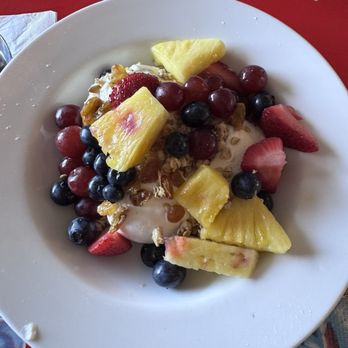 The Garnet Cafe - Greek yogurt with fruit and granola - Breakfast & Brunch Near Me - Coeur D'alene, Idaho