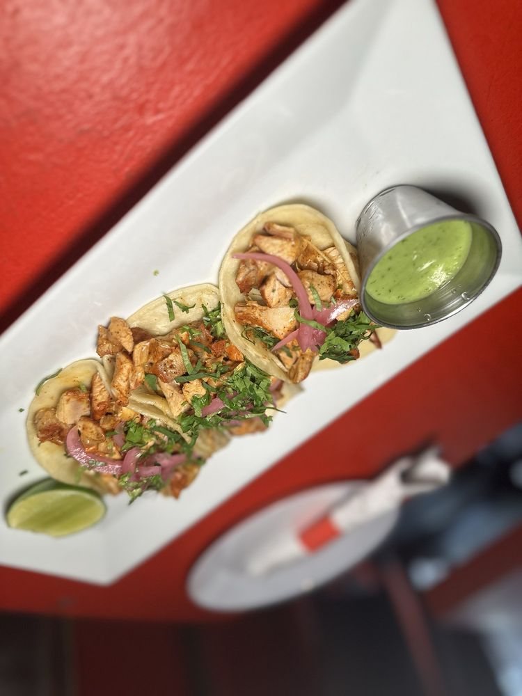 Social spots from La Puerta Roja