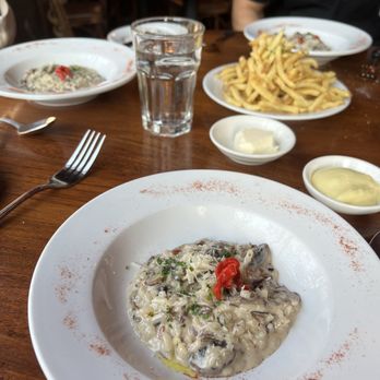 L’Ardoise Bistro - Truffle Risotto & Fries - French Near Me - San Francisco, California L’Ardoise Bistro - Truffle Risotto & Fries - French Near Me - San Francisco, California