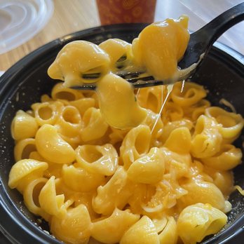 Noodles and Company - Salad Near Me - Des Moines, Iowa Noodles and Company - Salad Near Me - Des Moines, Iowa