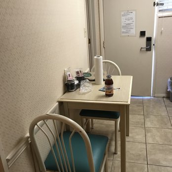 Quality Inn Oceanfront - Chair and tables are like from the 80's - Hotels Near Me - Ocean City, Maryland
