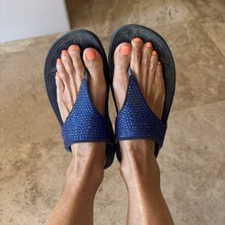 Fashion Nails and Spa - New orangey color