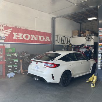 Honda Guys - First oil change on my FL5. Jason was nice and Im really excited I found this place. - Auto Repair Near Me - Gardena, California