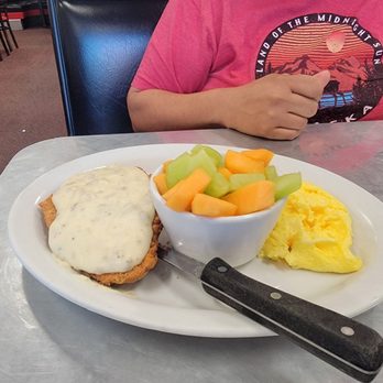 The Corner Cafe - Chicken Fried Steak - Breakfast & Brunch Near Me - Visalia, California The Corner Cafe - Chicken Fried Steak - Breakfast & Brunch Near Me - Visalia, California