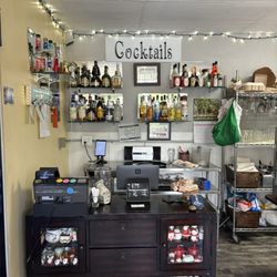 Mehri's Cafe and Bakery - Bar! Yas!