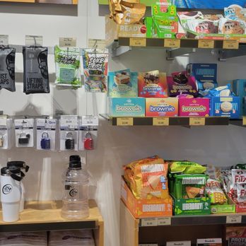 24 Hour Fitness - Oxnard - Snacks - Gyms Near Me - Oxnard, California