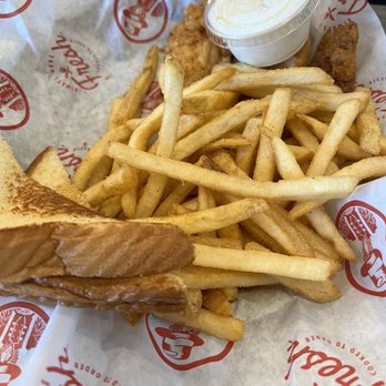 Slim Chickens - Three tenders meal - Southern Near Me - Schertz, Texas Slim Chickens - Three tenders meal - Southern Near Me - Schertz, Texas