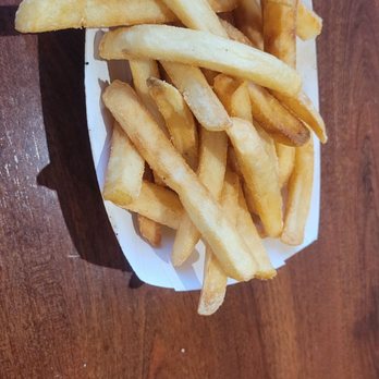 Badlands Burgers & Brews - Fries - Burgers Near Me - Aztec, New Mexico