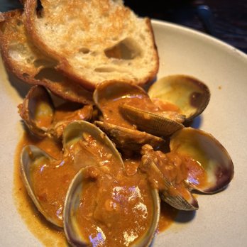 La Taberna - Clam - Spanish Near Me - Napa, California