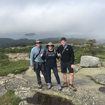 Cadillac Mountain North Ridge Trail - Summit of Cadillac Mountain with family. Acadia National Park. - Hiking Near Me Cadillac Mountain North Ridge Trail - Summit of Cadillac Mountain with family. Acadia National Park. - Hiking Near Me