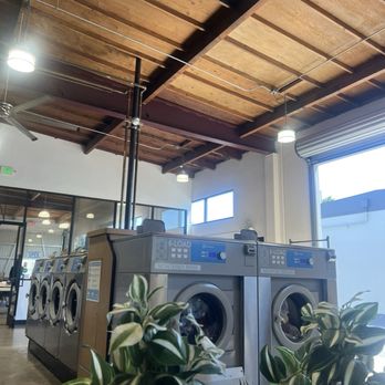 Lucy's Laundry - 2 of their Large Washers - Laundromat Near Me - Costa Mesa, California