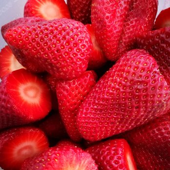 Profumo di Rosa - Ma il gelato lo fate con le polverine? Brrrr.... da noi solo frutta fresca, e di qualità!!!! - Gelato Near Me - Genoa, GE Profumo di Rosa - Ma il gelato lo fate con le polverine? Brrrr.... da noi solo frutta fresca, e di qualità!!!! - Gelato Near Me - Genoa, GE