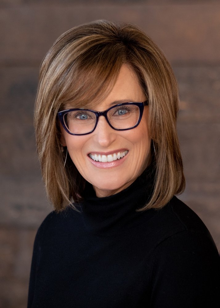 ANNE ANDERSON REAL ESTATE GROUP Updated August 2024 36 Photos