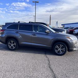 1st Auto & Marine - My new car 2019 Toyota Highlander