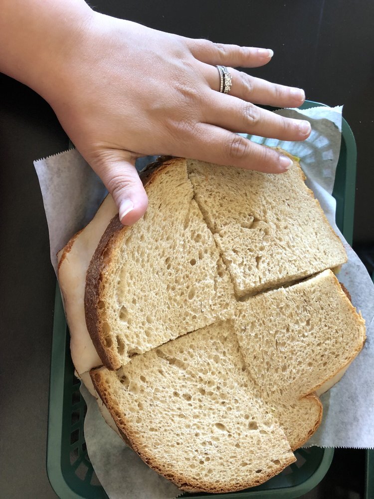 Big G's, Winslow Roadtrippers