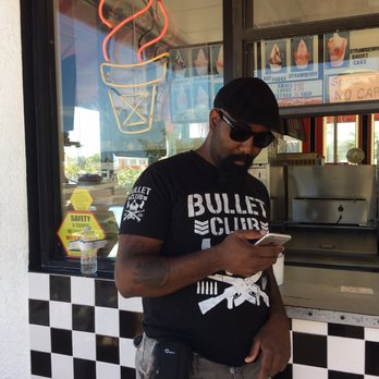 Shake Shop - Deshawn W. waiting for the ice cream - Ice Cream & Frozen Yogurt Near Me - Treasure Island, Florida