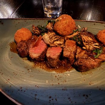 Niche Restaurant - Steak special - New American Near Me - Geneva, Illinois