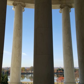 Jefferson Memorial - South view. Fall 2016 - Landmarks & Historical Buildings Near Me - Washington, DC, District of Columbia Jefferson Memorial - South view. Fall 2016 - Landmarks & Historical Buildings Near Me - Washington, DC, District of Columbia
