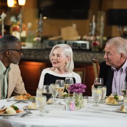 Crane's Mill - A five-course dinner is served every evening in the Candleberry Dining Room.