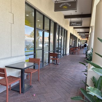 Cheesetella - Small tables out front - Desserts Near Me - Irvine, California