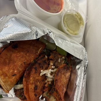 El Nopal Mexican Restaurant - birria tacos ! - Mexican Near Me - Louisville, Kentucky El Nopal Mexican Restaurant - birria tacos ! - Mexican Near Me - Louisville, Kentucky