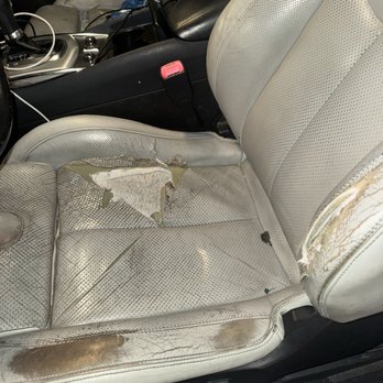 Raul's Auto Trim - Before pic - Furniture Reupholstery Near Me - Ontario, California Raul's Auto Trim - Before pic - Furniture Reupholstery Near Me - Ontario, California