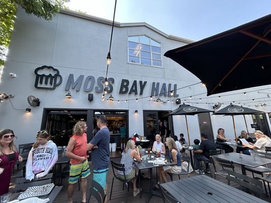 Moss Bay Hall by null