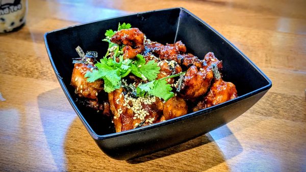 Milk and Tea by null