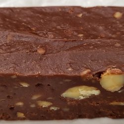 Salted Dark Chocolate Almonds Fudge