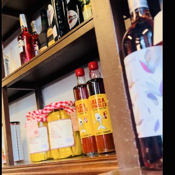 La Bodegueta - Decor - Spanish Near Me - Barcelona, B La Bodegueta - Decor - Spanish Near Me - Barcelona, B