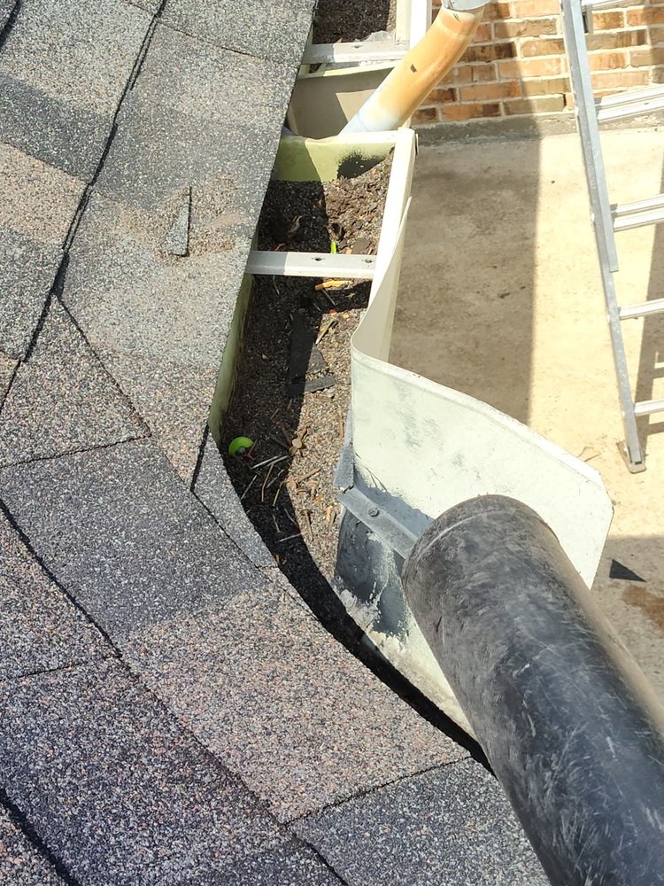 Slide of Lopez's Roofing