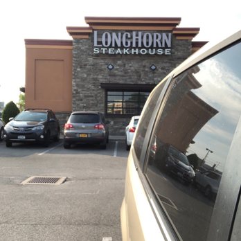 LongHorn Steakhouse - 30 minute wait - Steakhouses Near Me - Niagara Falls, New York