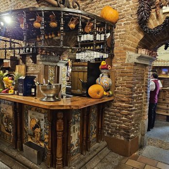 El Mesón del Champiñón - Spanish Near Me - Madrid, M El Mesón del Champiñón - Spanish Near Me - Madrid, M